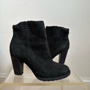 Black Genuine Leather Black Stacked Heel Ankle Boots By Timberland Size 7